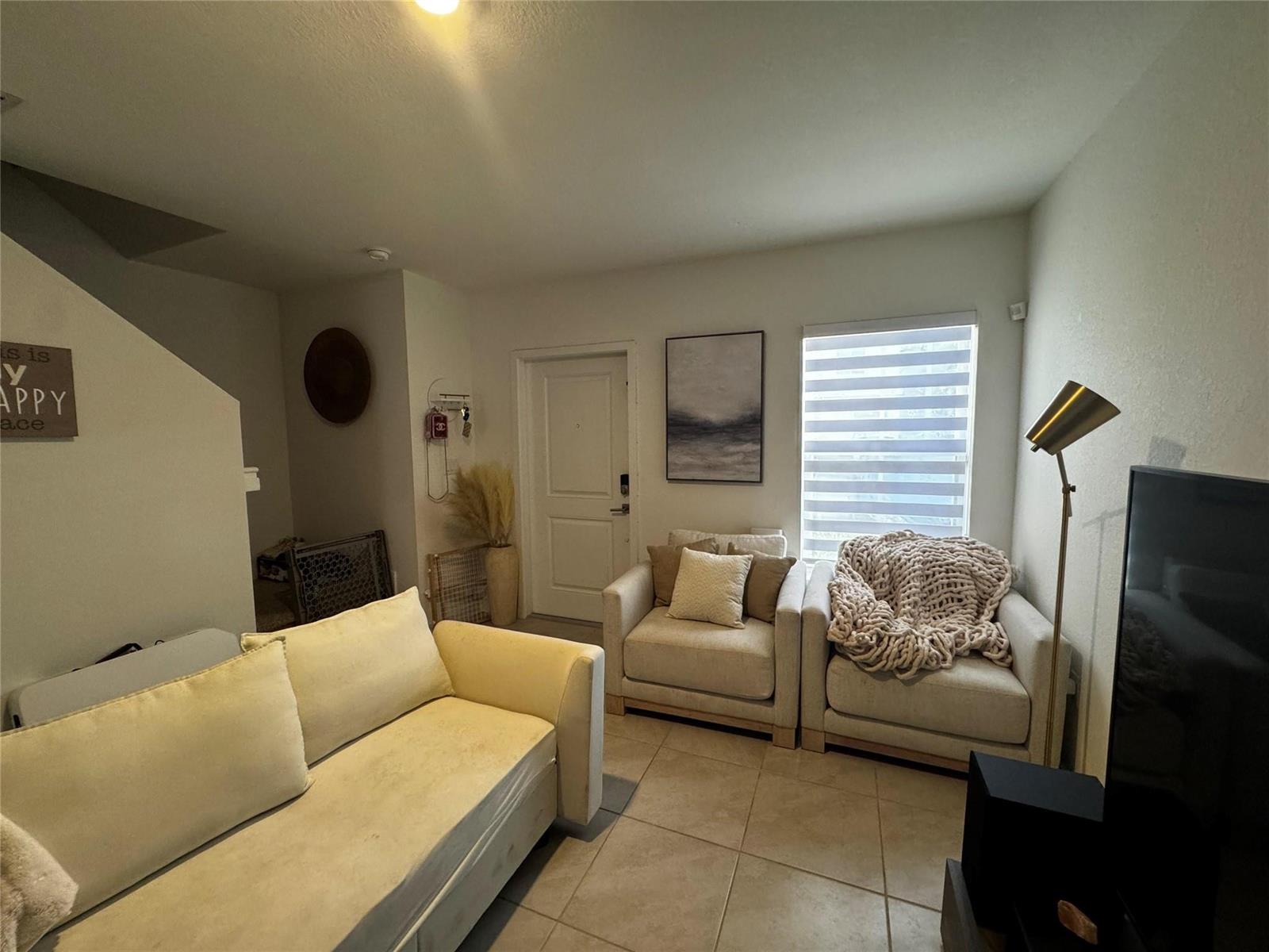 476 2 /  1208 sq. ft. $ 2026-03-24 0 foto