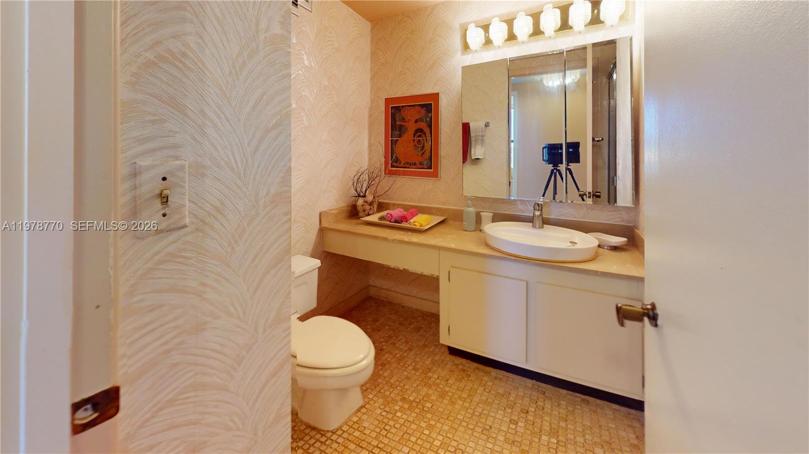 Photo of 2500 PARKVIEW DR  #902, Hallandale Beach, Florida, 33009 - 