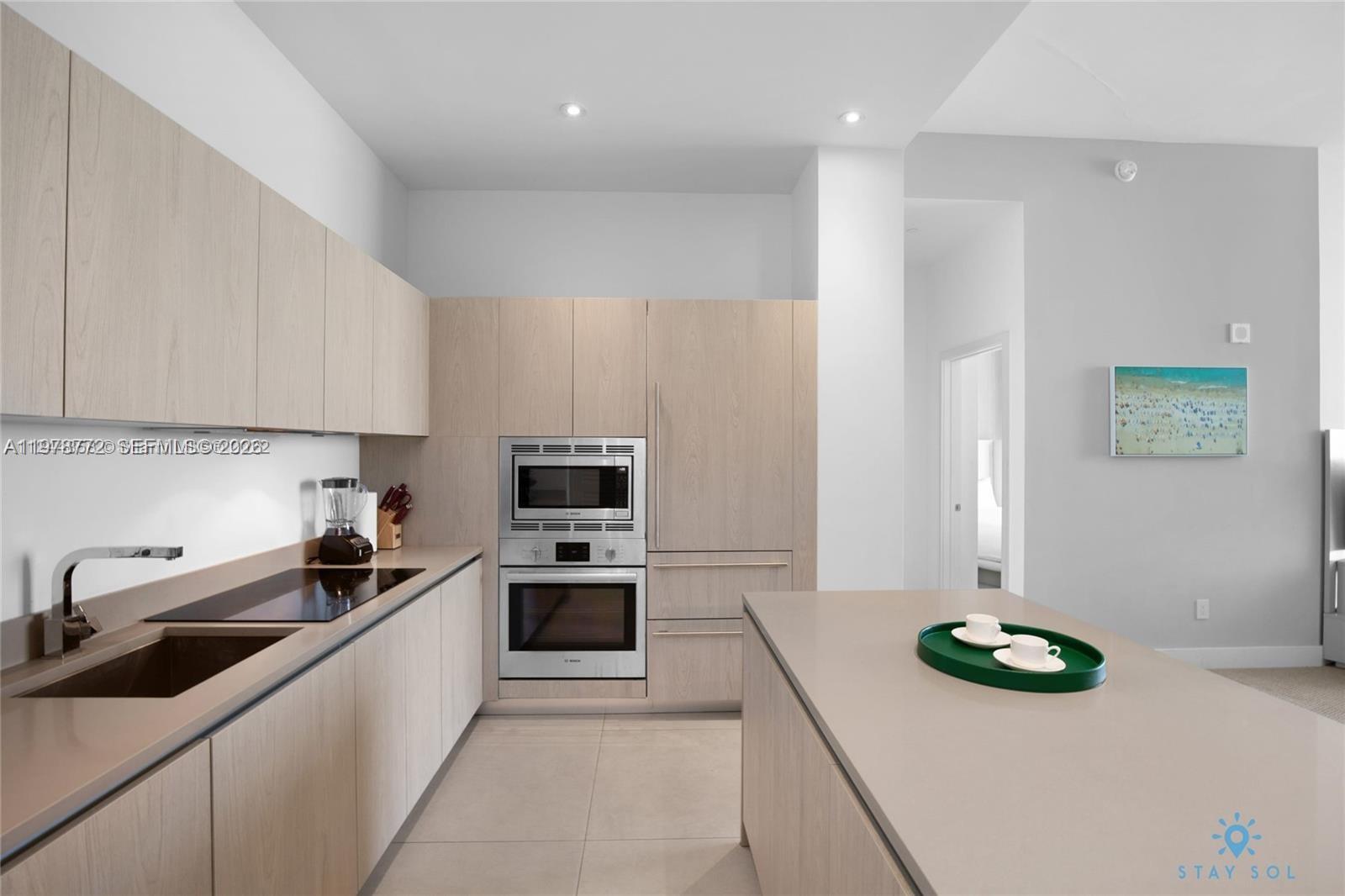 Ver detalles 302 1 / 1 802 sq. ft. $ 2026-03-08 0 foto