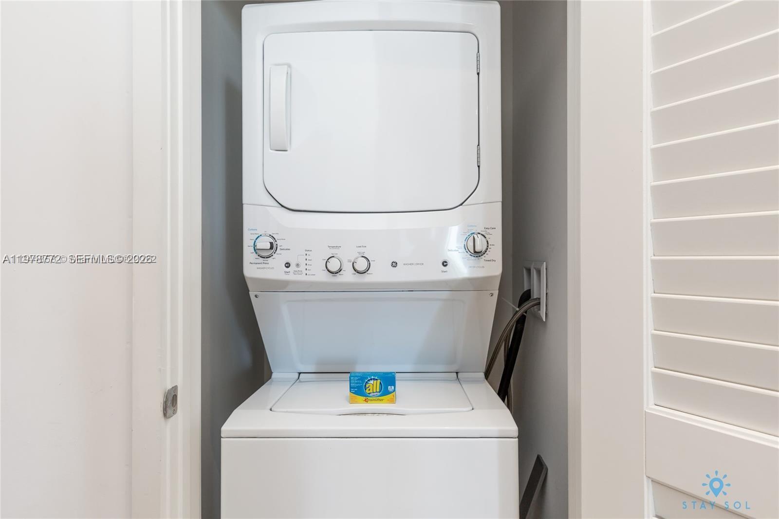 Ver detalles 302 1 / 1 802 sq. ft. $ 2026-03-08 0 foto