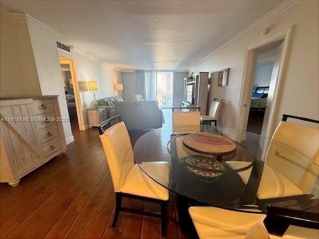 Photo of 427 Golden Isles Dr  #9G, Hallandale Beach, Florida, 33009 - 