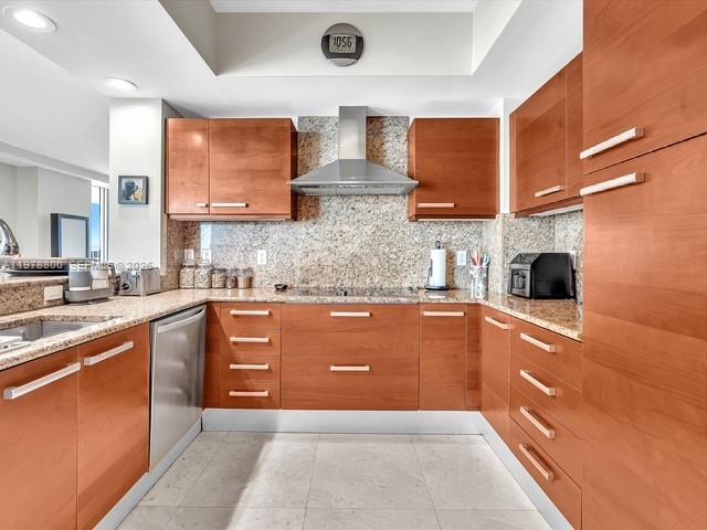 Photo of 3535 Ocean Dr  #905, Hollywood, Florida, 33019 - 