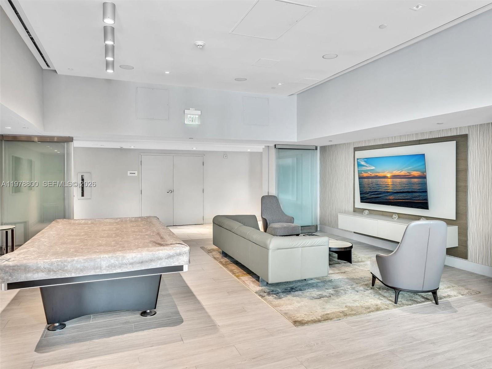 Photo of 3535 Ocean Dr  #905, Hollywood, Florida, 33019 - 