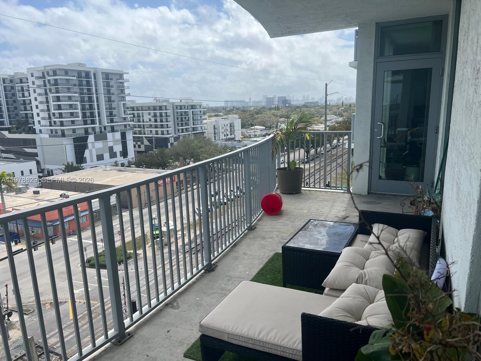 Photo of 140 Dixie Hwy  #719, Hollywood, Florida, 33020 - 