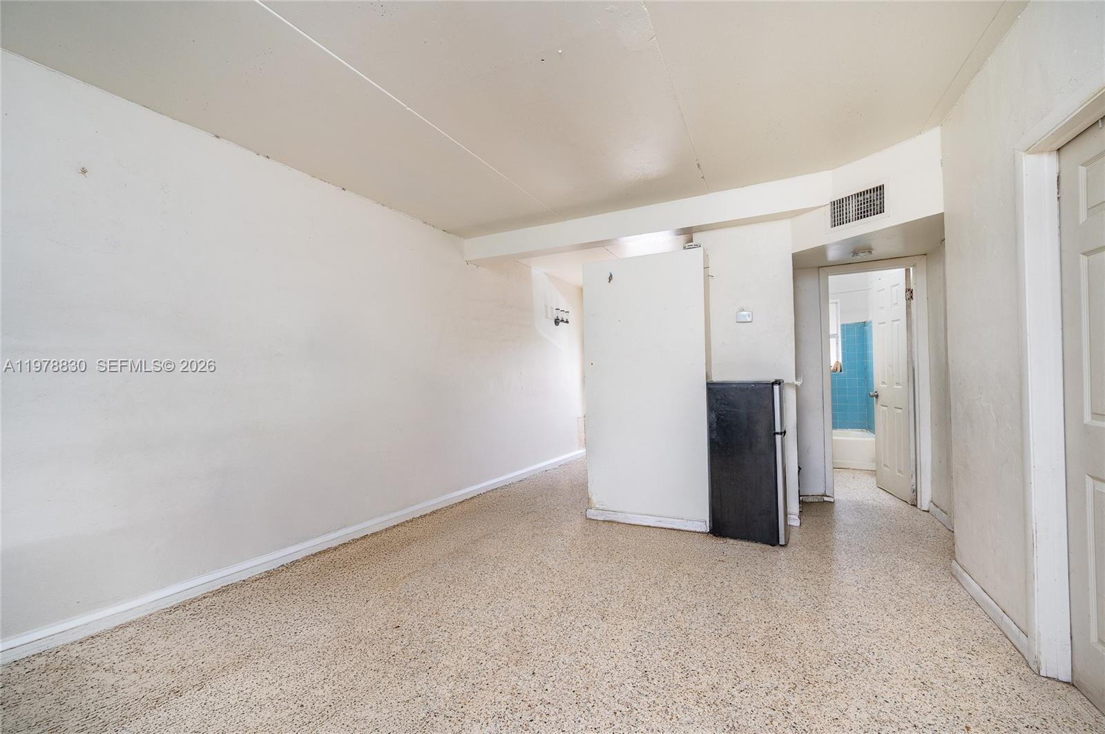   /  1150 sq. ft. $ 2026-03-08 0 foto