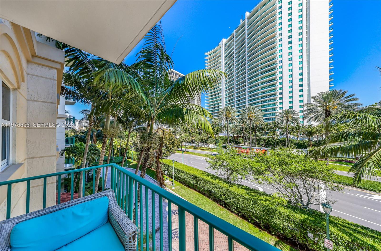 Photo of 20000 Country Club Dr  #311, Aventura, Florida, 33180 - 