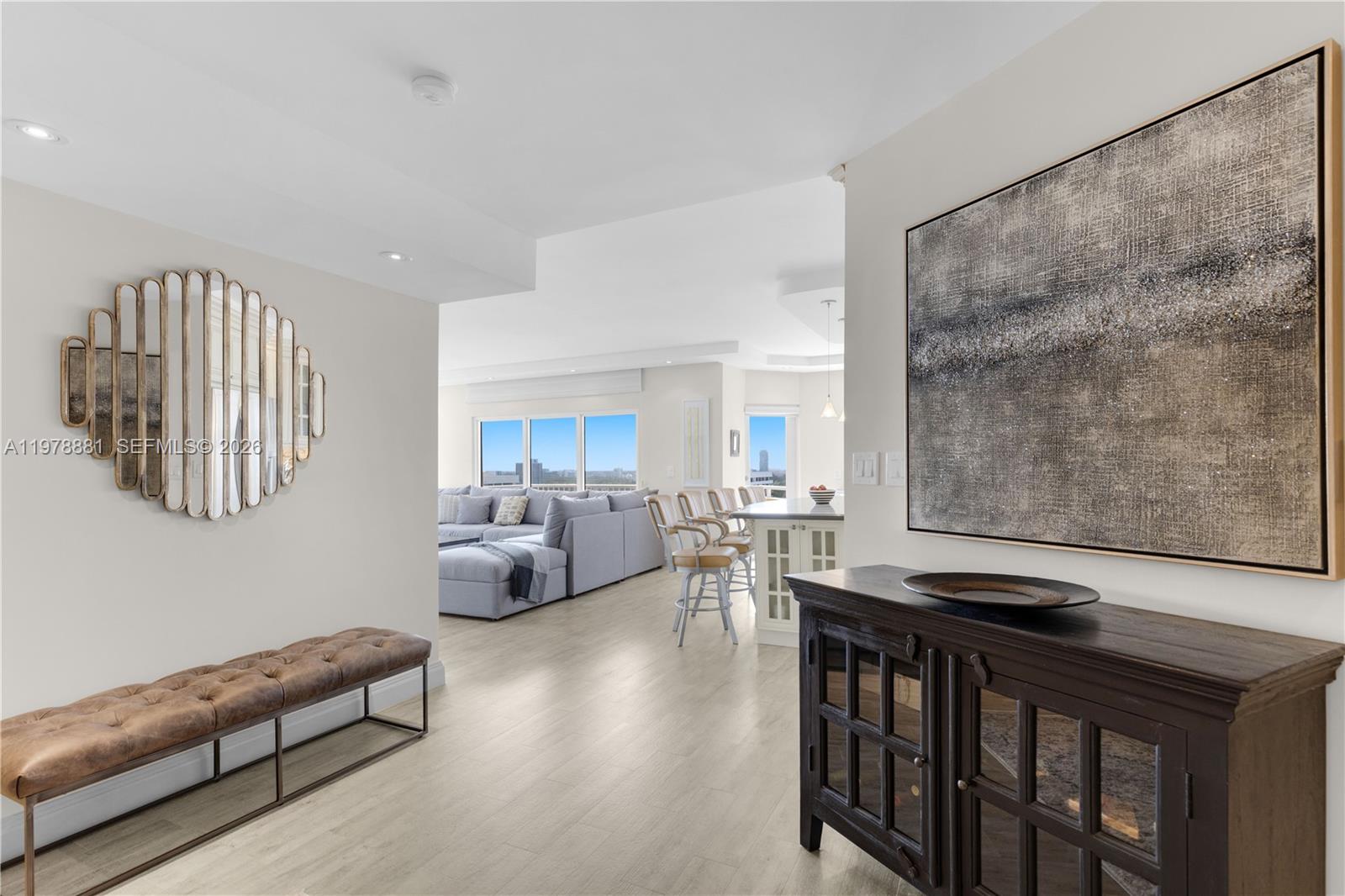 16Q 3 / 3 1740 кв.футов $ 2026-03-08 0 Фото