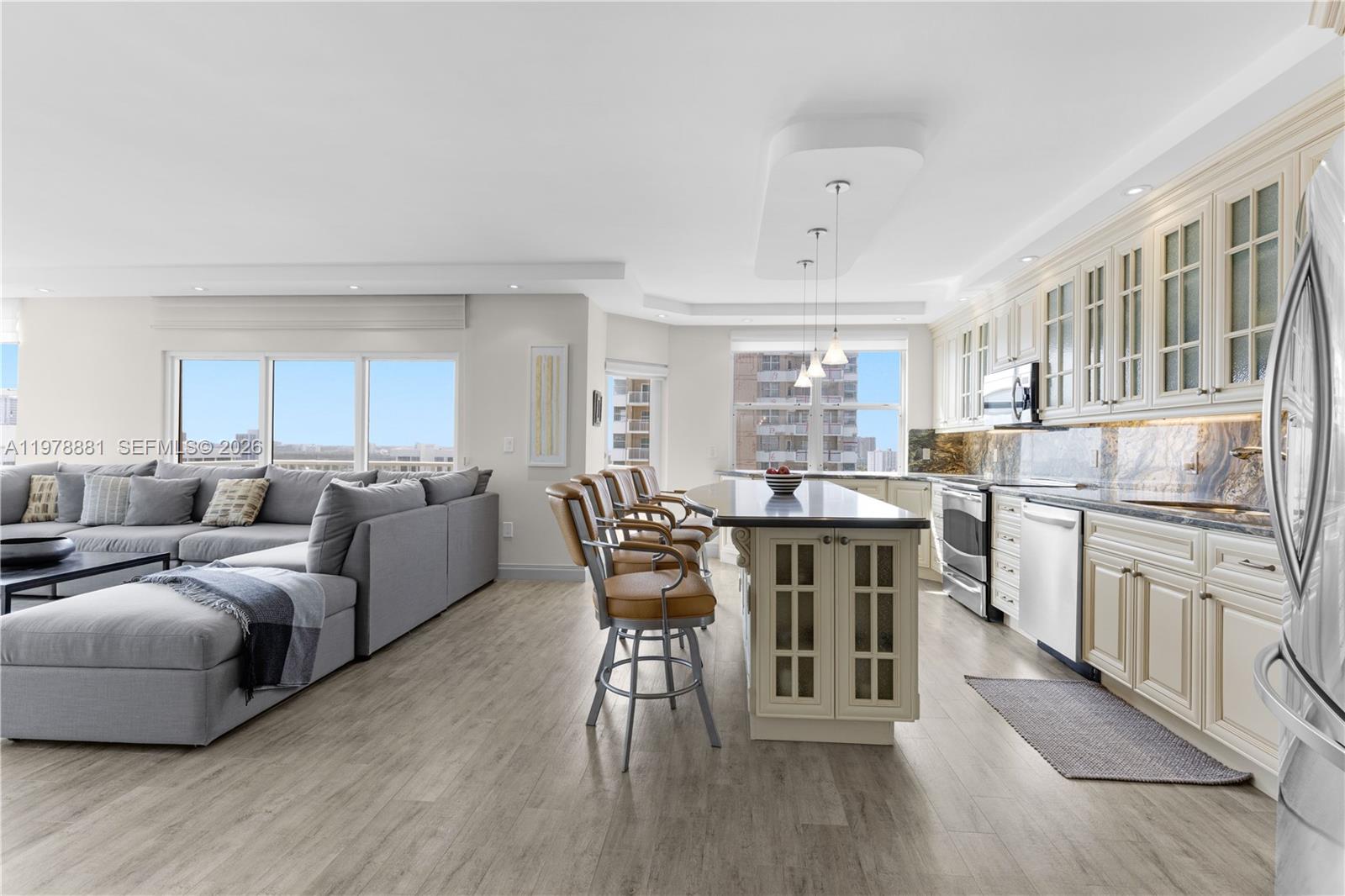 16Q 3 / 3 1740 кв.футов $ 2026-03-08 0 Фото