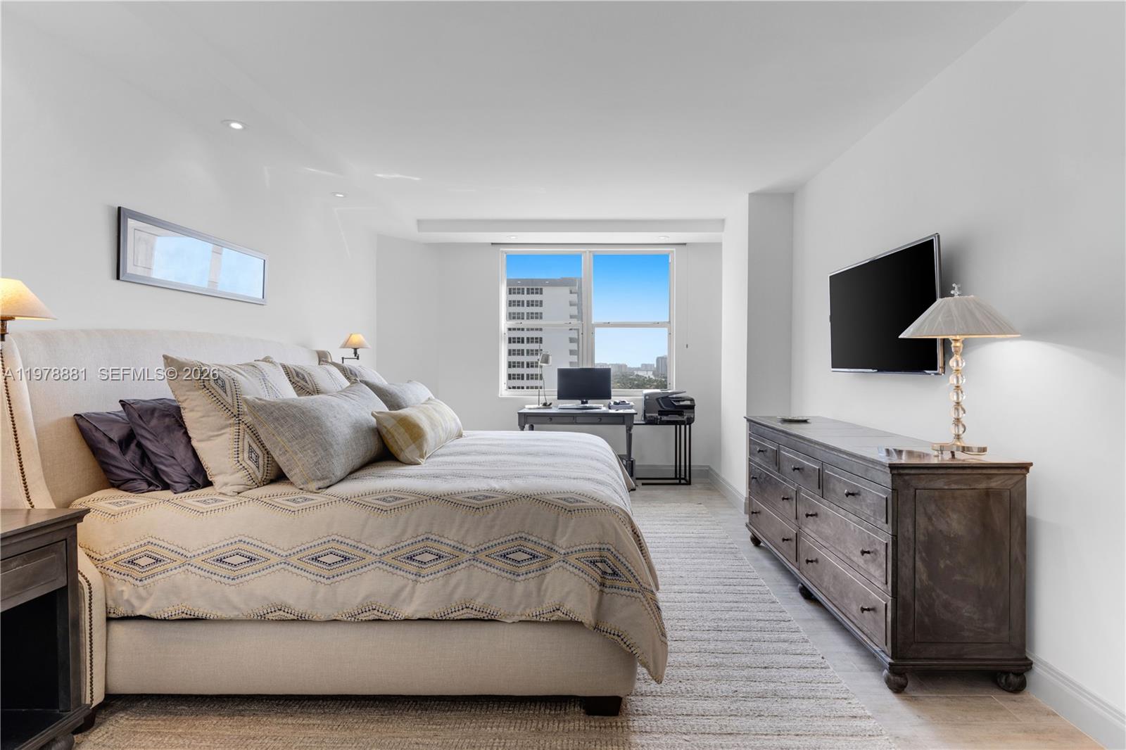 16Q 3 / 3 1740 кв.футов $ 2026-03-08 0 Фото