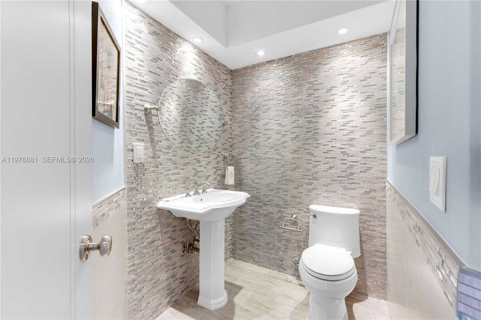 16Q 3 / 3 1740 кв.футов $ 2026-03-08 0 Фото