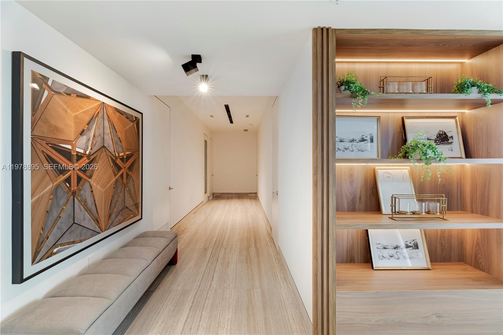 TS1 6 / 5 5727 кв.футов $ 2026-03-08 0 Фото