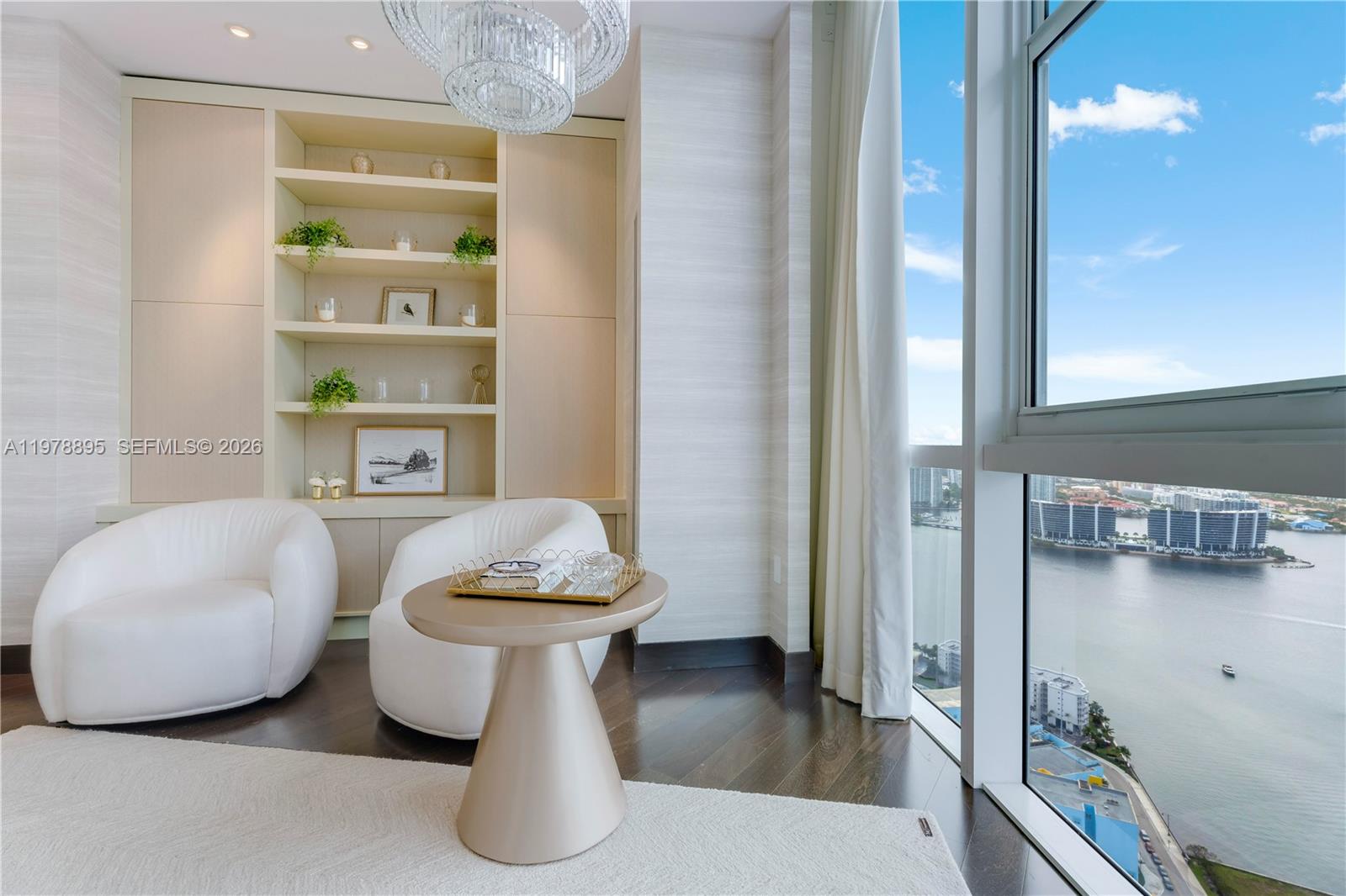 TS1 6 / 5 5727 кв.футов $ 2026-03-08 0 Фото