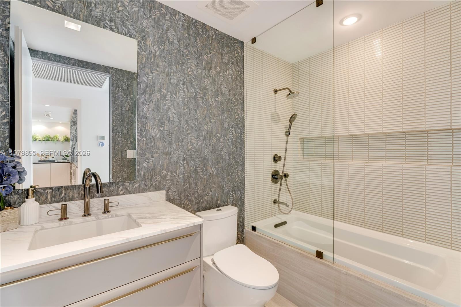 TS1 6 / 5 5727 кв.футов $ 2026-03-08 0 Фото