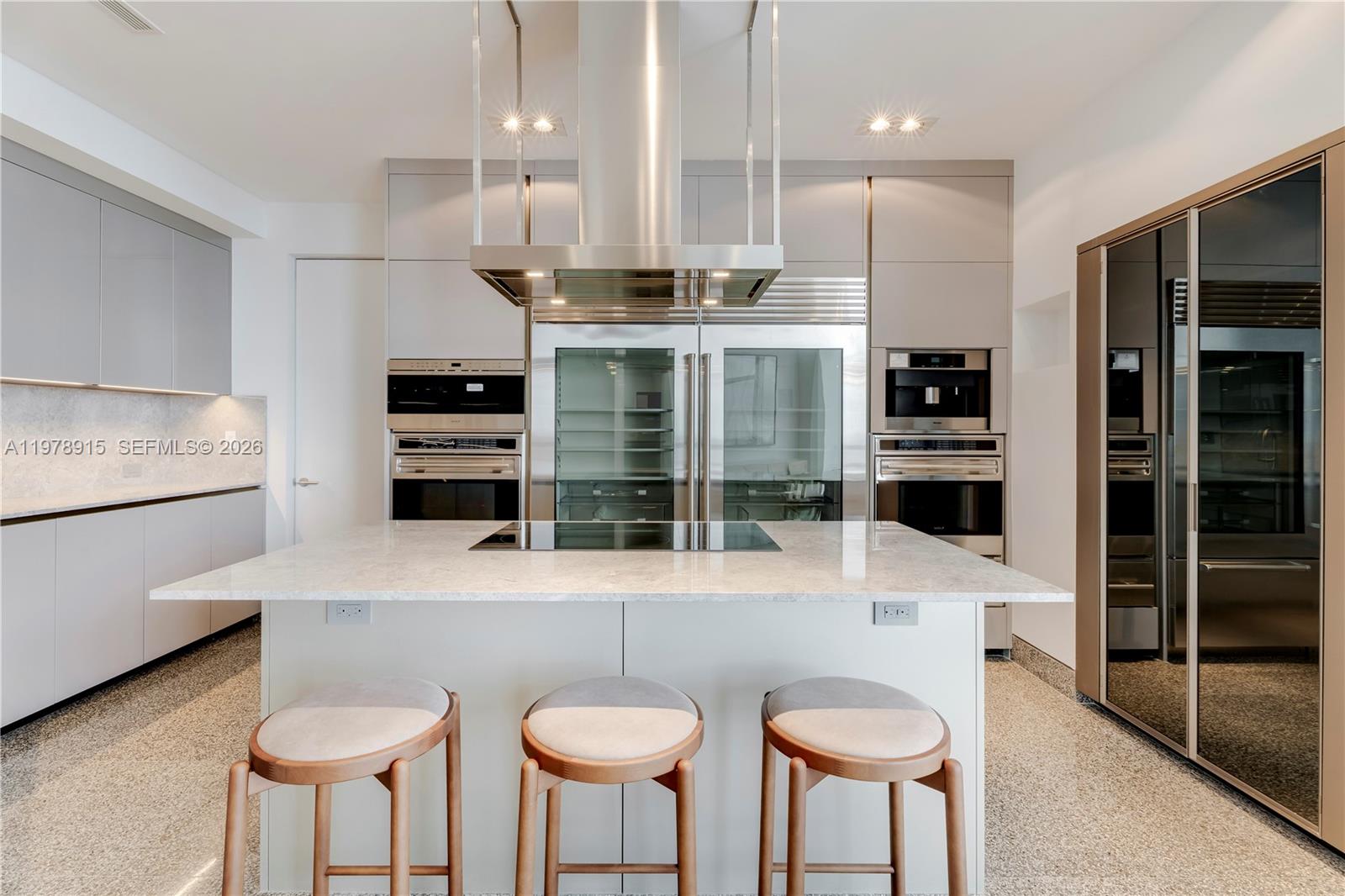 Подробнее TS1 6 / 5 5727 кв.футов $ 2026-03-09 0 Фото