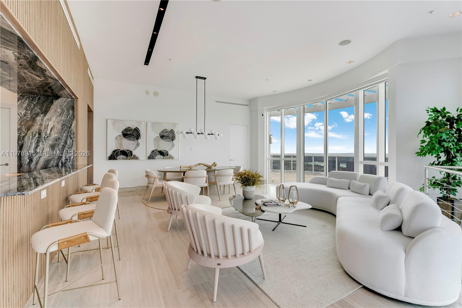 Подробнее TS1 6 / 5 5727 кв.футов $ 2026-03-09 0 Фото