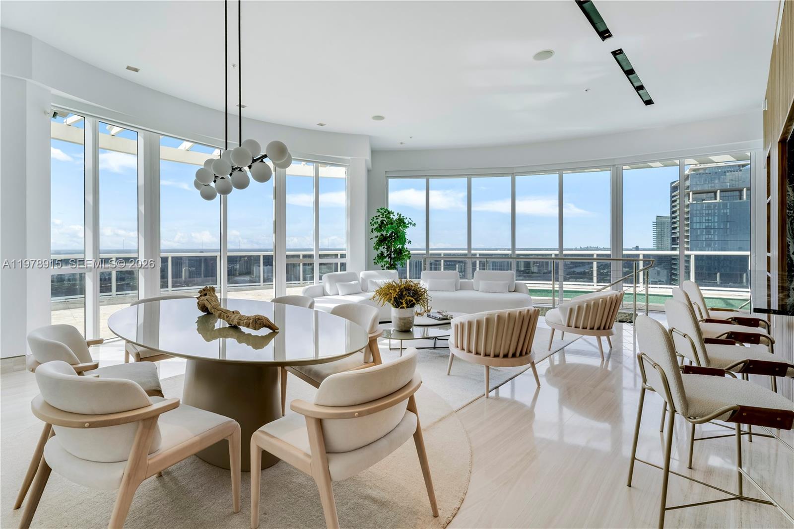 Подробнее TS1 6 / 5 5727 кв.футов $ 2026-03-09 0 Фото