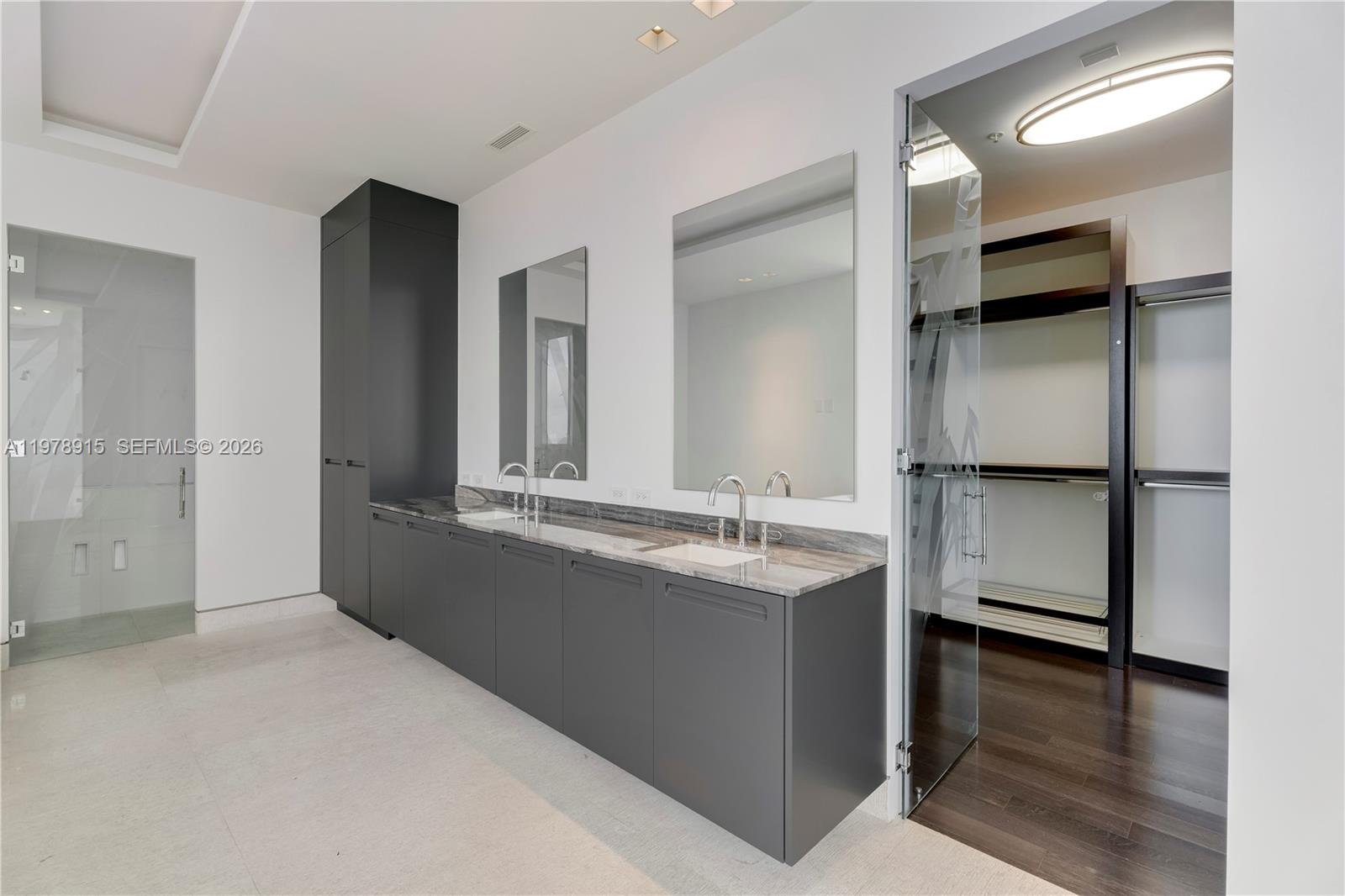 Подробнее TS1 6 / 5 5727 кв.футов $ 2026-03-09 0 Фото