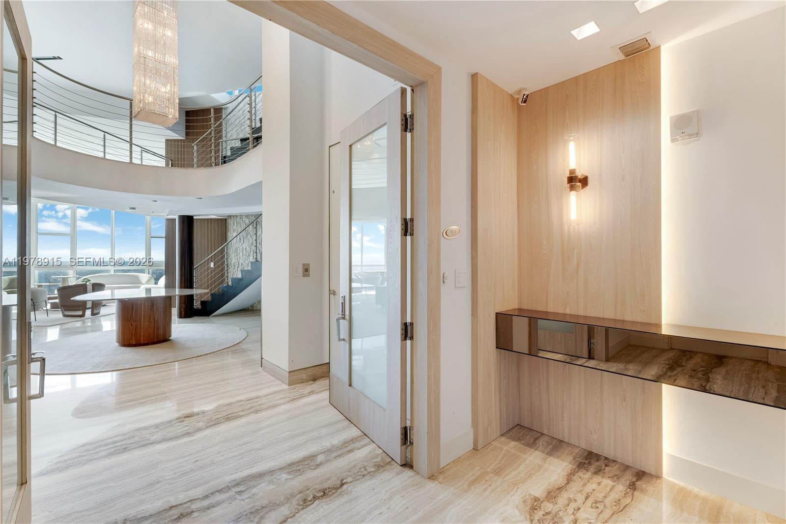 Подробнее TS1 6 / 5 5727 кв.футов $ 2026-03-09 0 Фото