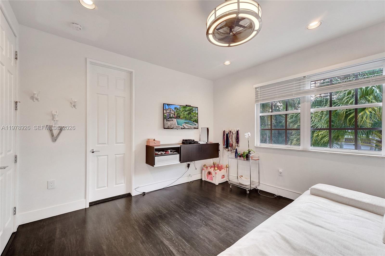 Photo of 19413 38th Ct  (19413), Sunny Isles Beach, Florida, 33160 - 