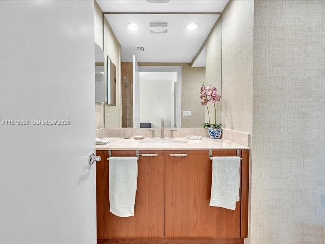 Photo of 3535 OCEAN DR  #905, Hollywood, Florida, 33019 - 