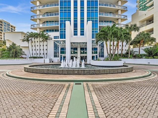 Photo of 3535 OCEAN DR  #905, Hollywood, Florida, 33019 - 