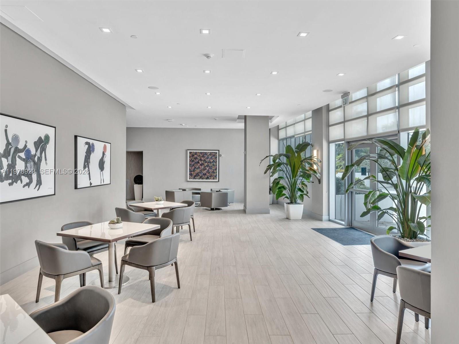 Photo of 3535 OCEAN DR  #905, Hollywood, Florida, 33019 - 