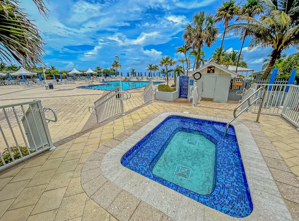 Photo of 2030 Ocean Dr  #1802, Hallandale Beach, Florida, 33009 - JACUZZI HOT TUB
