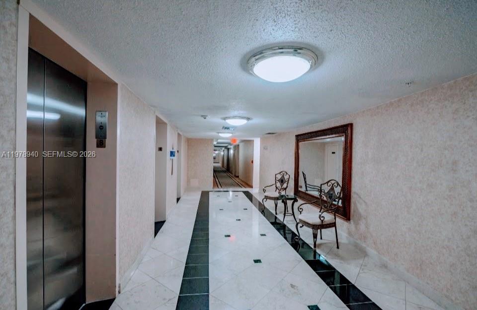 Photo of 2030 Ocean Dr  #1802, Hallandale Beach, Florida, 33009 - HALLWAYS