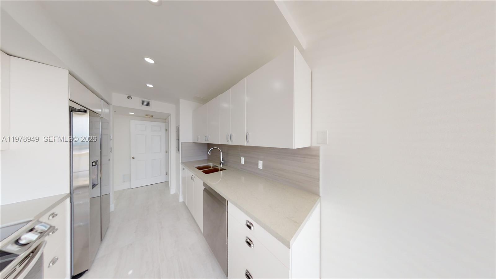 Ver detalles 1812 2 / 2 1350 sq. ft. $ 2026-03-09 0 foto