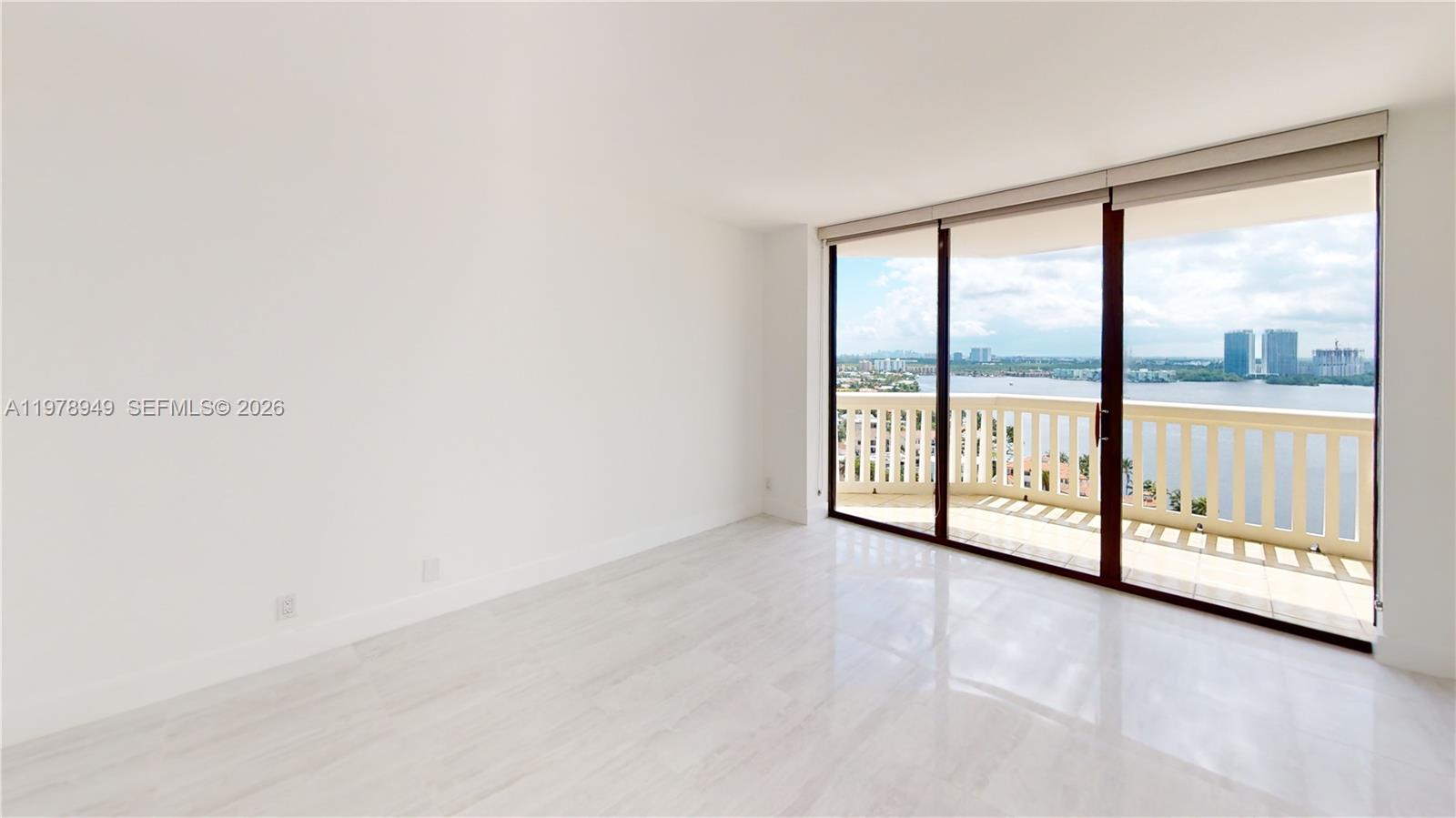 Ver detalles 1812 2 / 2 1350 sq. ft. $ 2026-03-09 0 foto