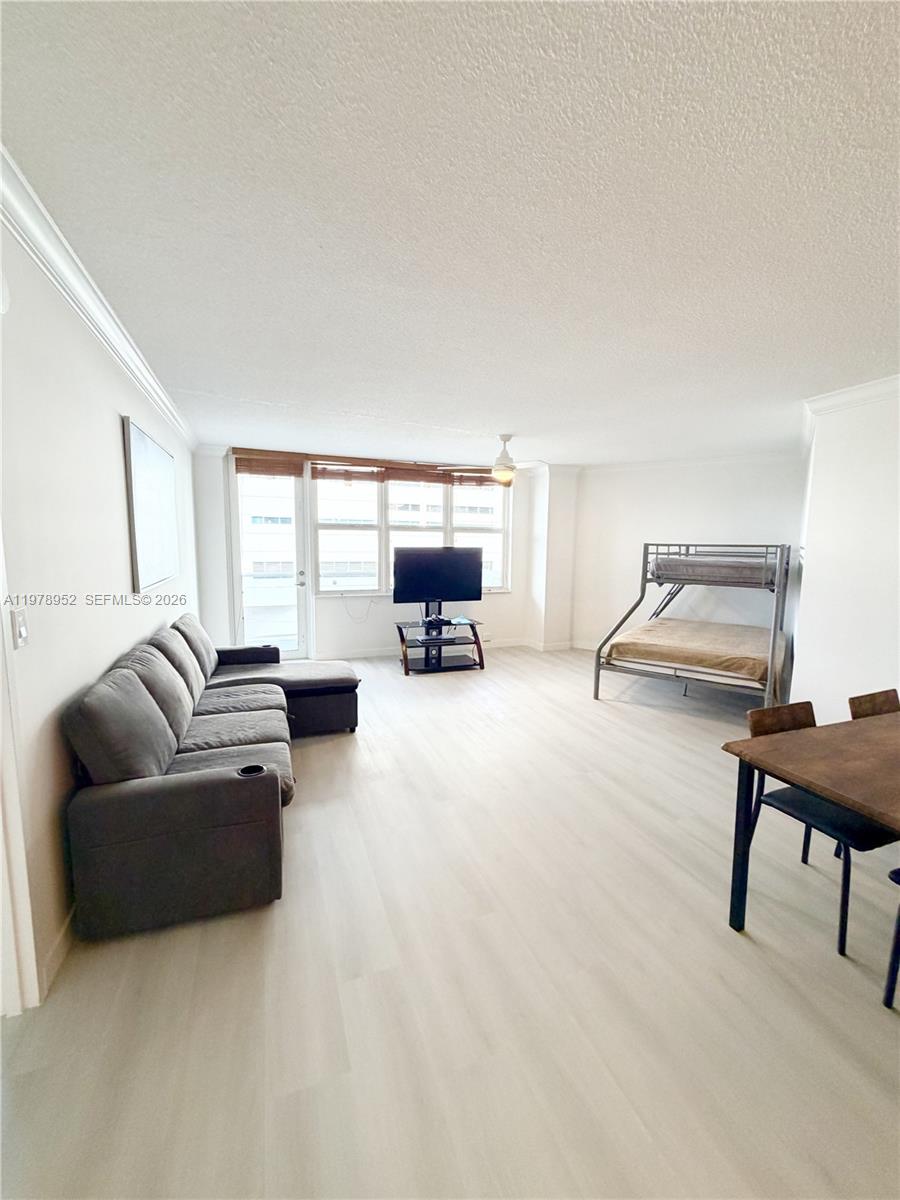 Photo of 3725 Ocean Dr  #521, Hollywood, Florida, 33019 - 