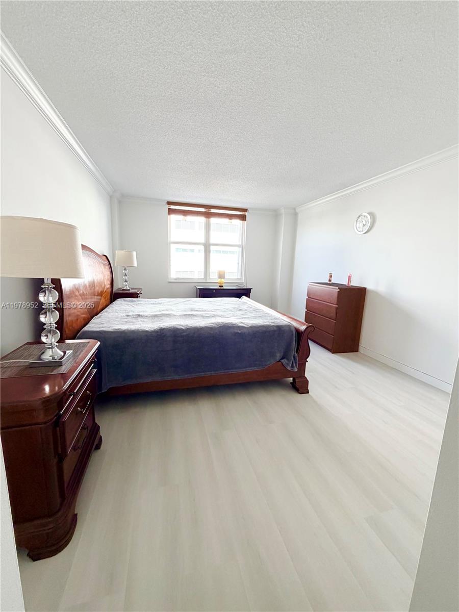 Photo of 3725 Ocean Dr  #521, Hollywood, Florida, 33019 - 