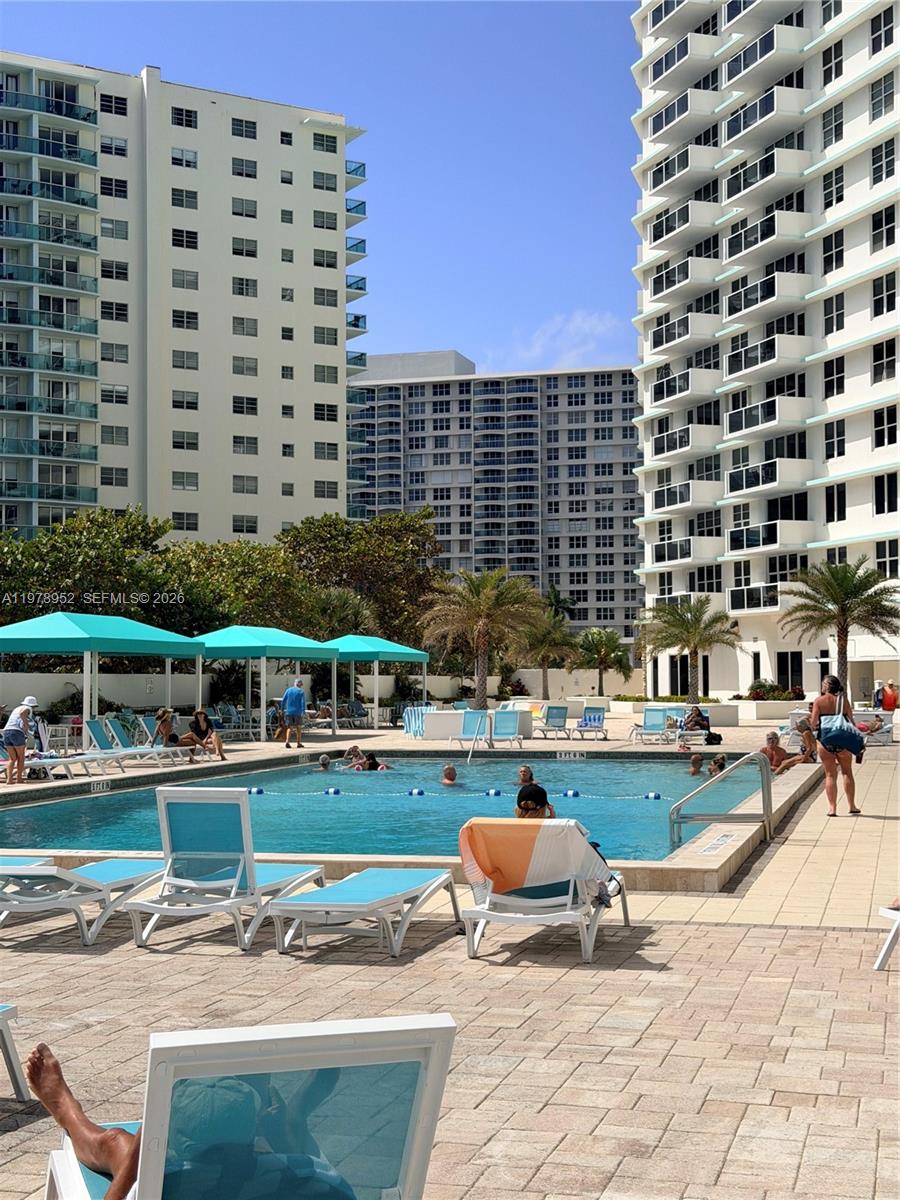 Photo of 3725 Ocean Dr  #521, Hollywood, Florida, 33019 - 