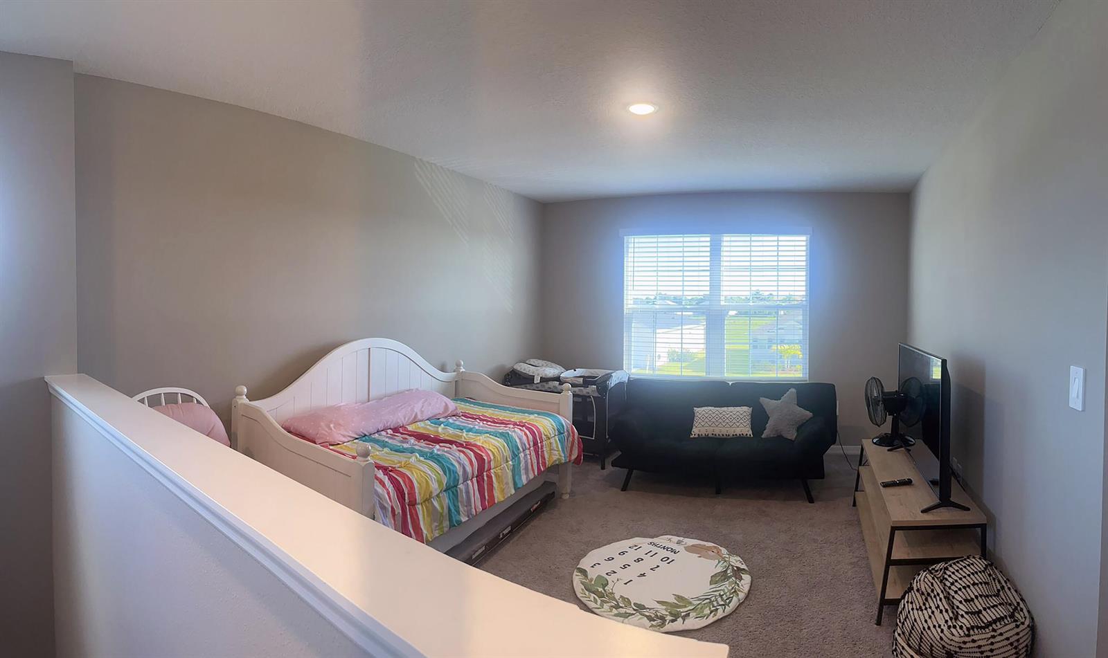 10638 5 /  3230 sq. ft. $ 2026-08-13 0 foto