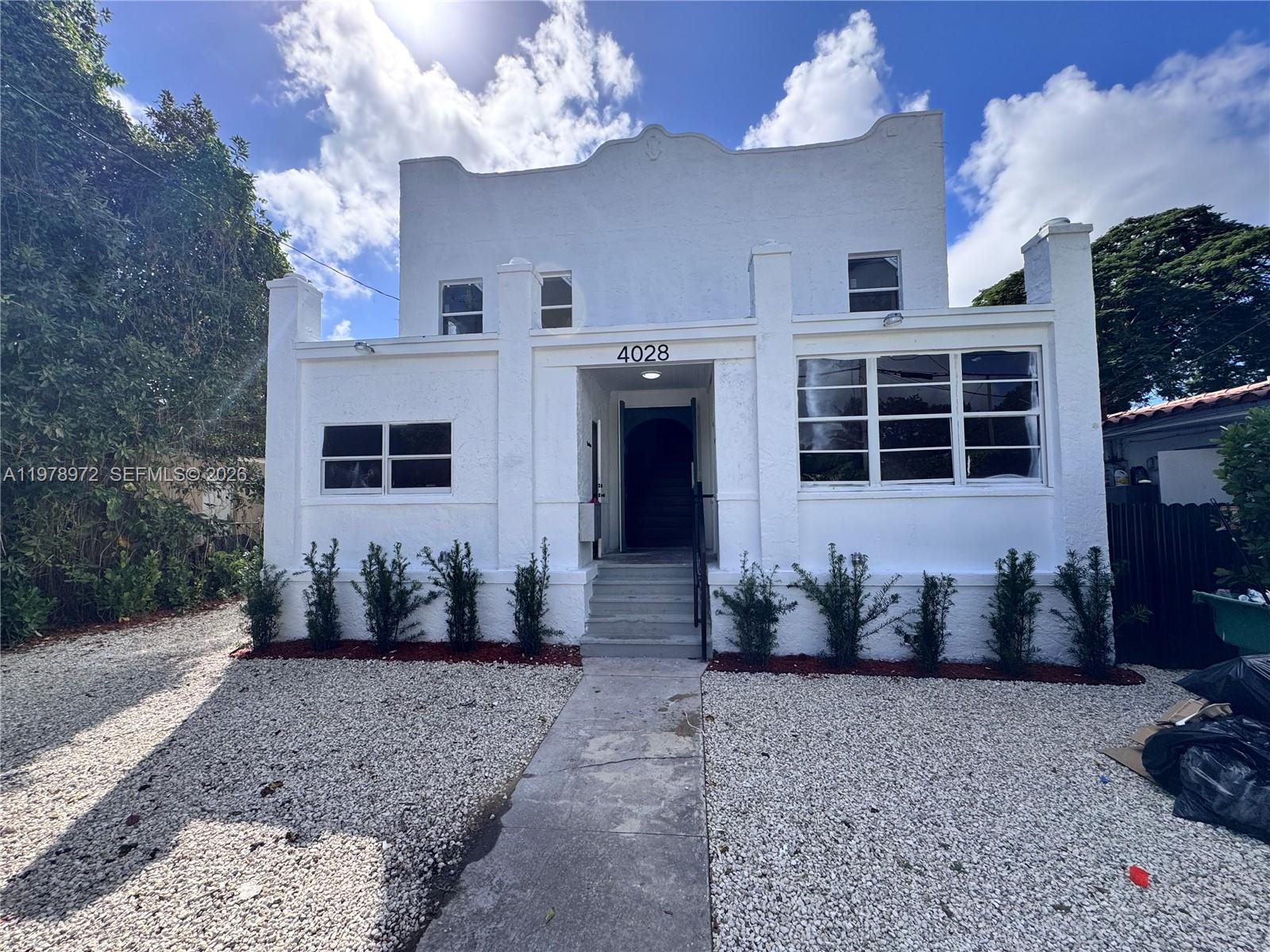   /  3836 кв.футов $ 2026-03-09 0 Фото