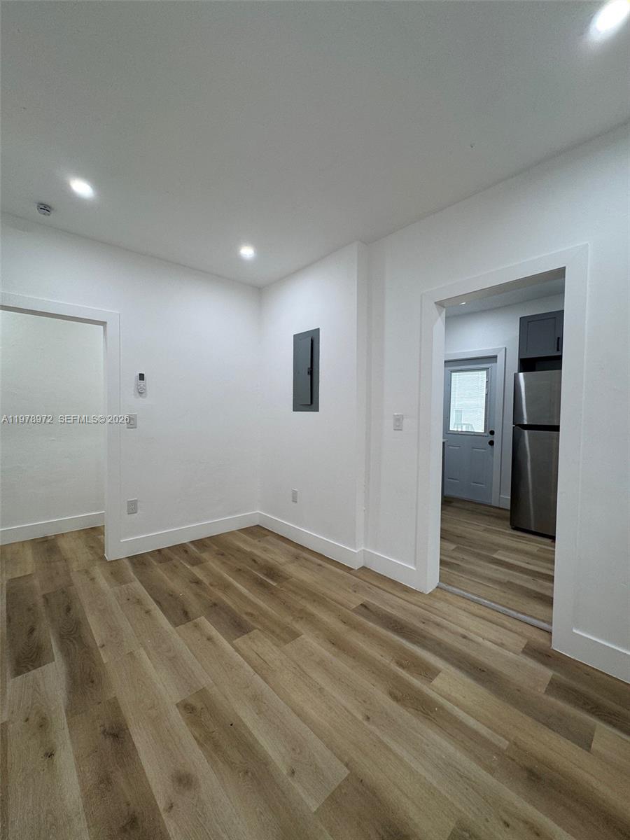   /  3836 кв.футов $ 2026-03-09 0 Фото