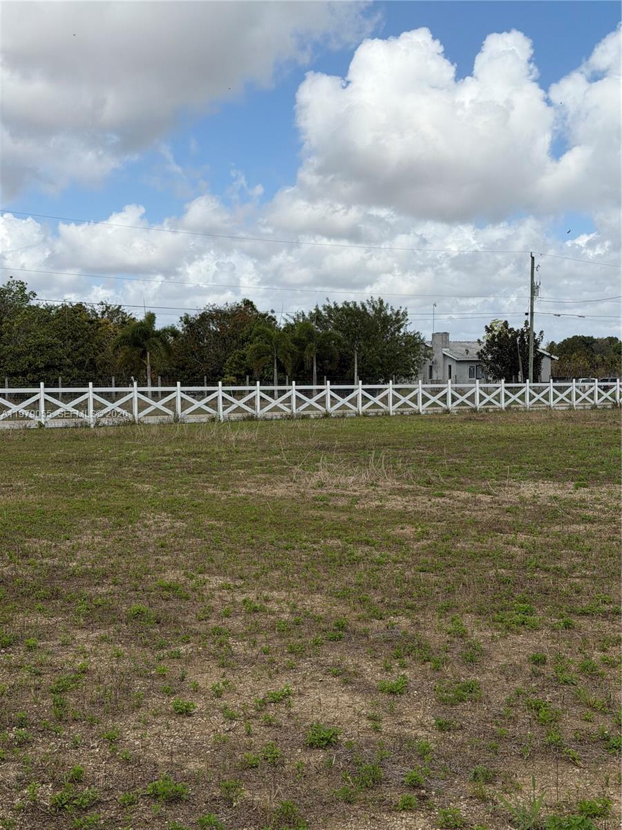 Ver detalles / sq. ft. $ 2026-03-09 0 foto