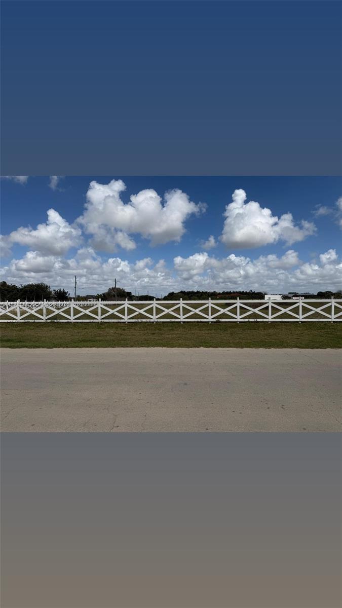 Ver detalles / sq. ft. $ 2026-03-09 0 foto