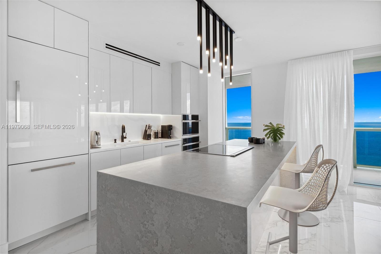 4502 2 / 3 2065 sq. ft. $ 2026-03-09 0 foto