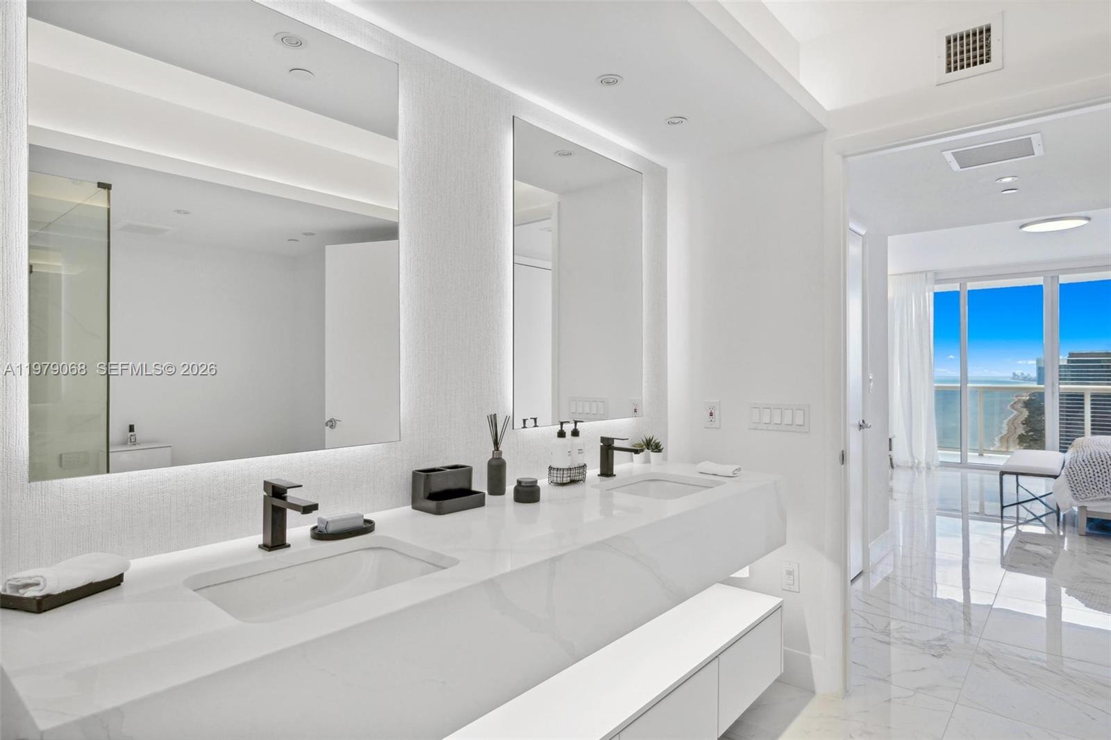 4502 2 / 3 2065 sq. ft. $ 2026-03-09 0 foto