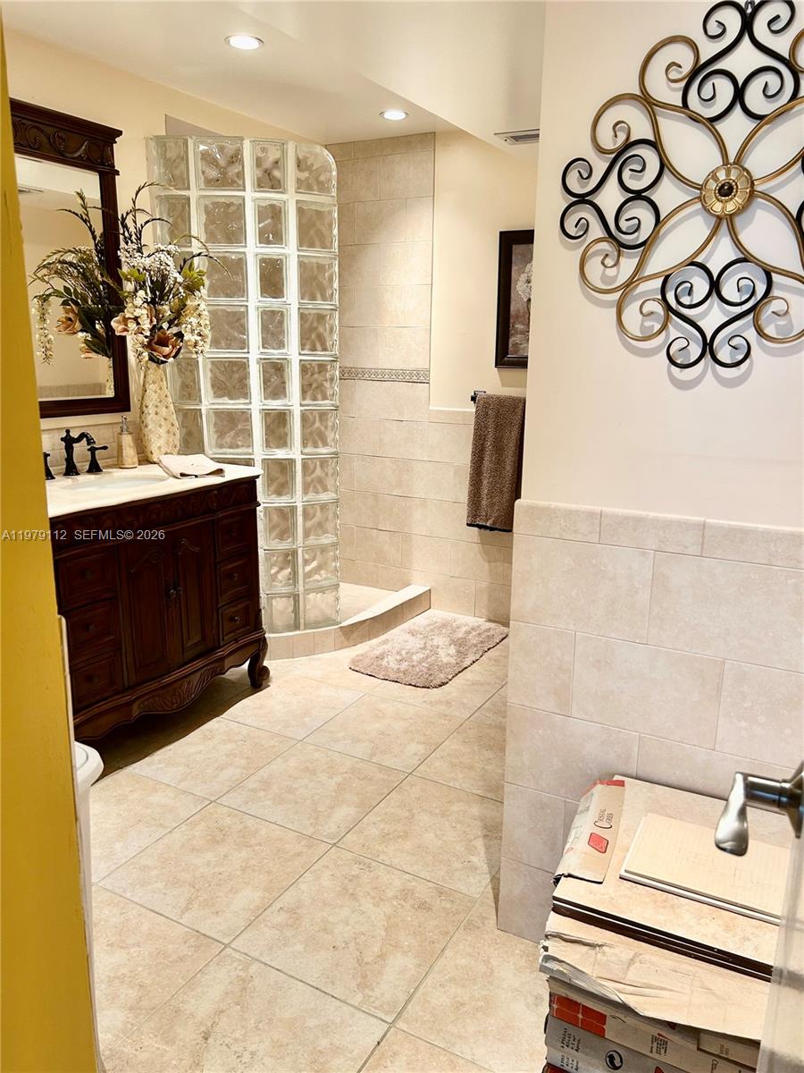 Photo of 1500 Ocean Dr  #PHJ, Hollywood, Florida, 33019 - 