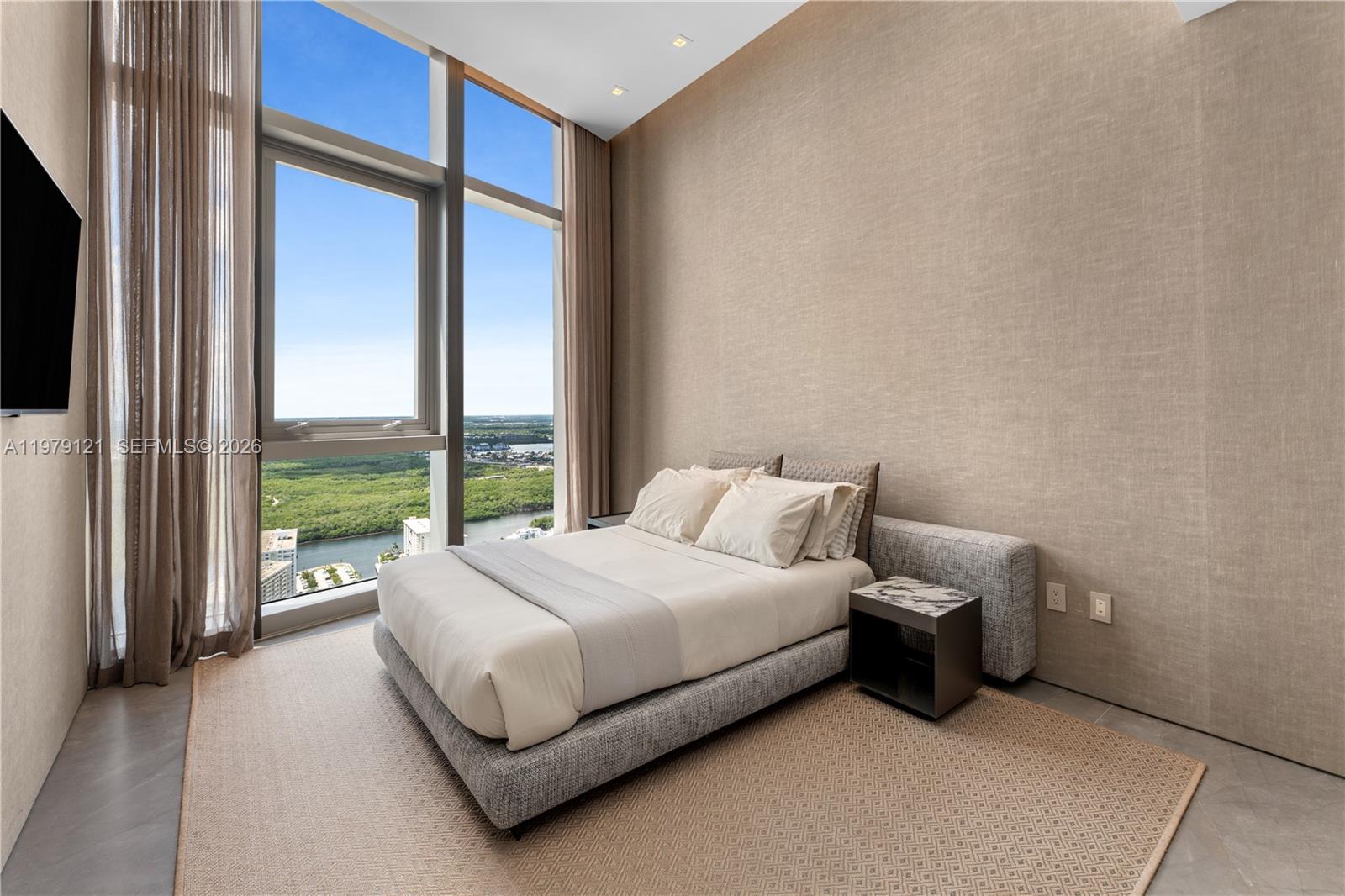 See details 4802 3 / 4 2174 sq. ft. $ 2026-03-09 0 Photo