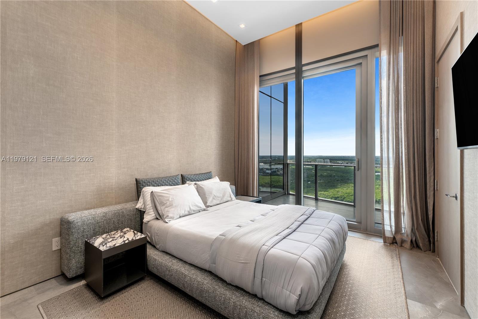 See details 4802 3 / 4 2174 sq. ft. $ 2026-03-09 0 Photo