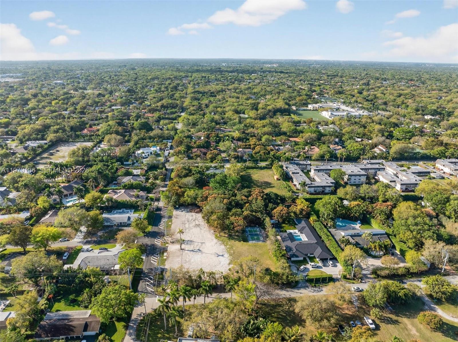 Подробнее / кв.футов $ 2026-03-09 0 Фото