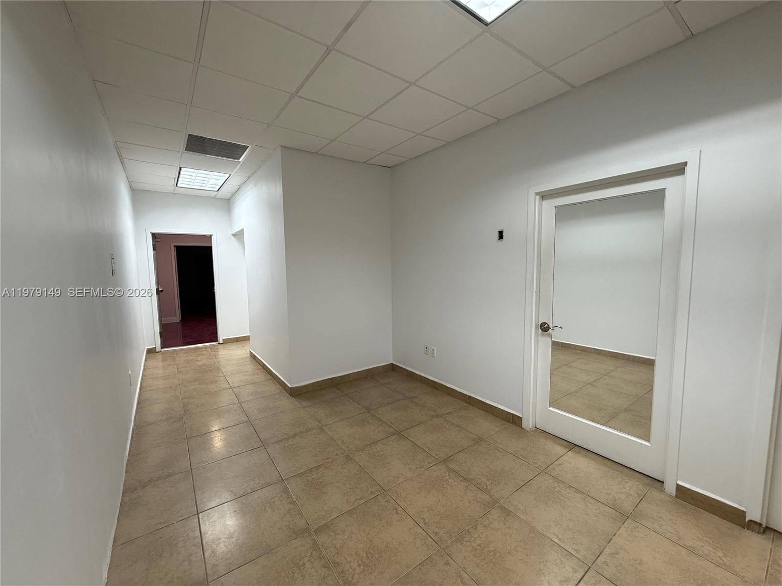 Ver detalles 10 / sq. ft. $ 2026-03-09 0 foto