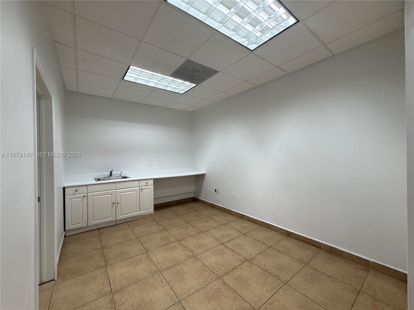 Ver detalles 10 / sq. ft. $ 2026-03-09 0 foto