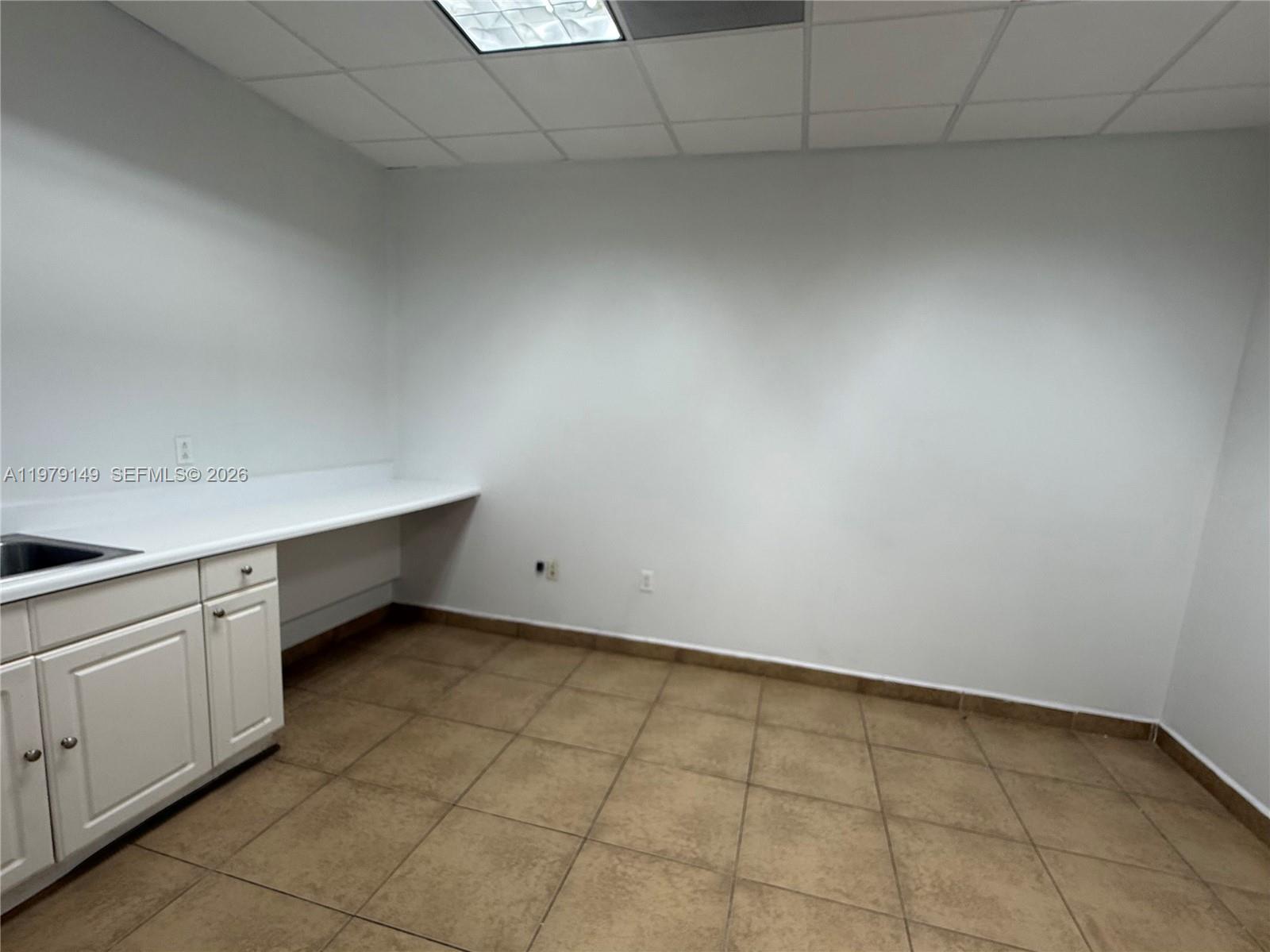 Ver detalles 10 / sq. ft. $ 2026-03-09 0 foto