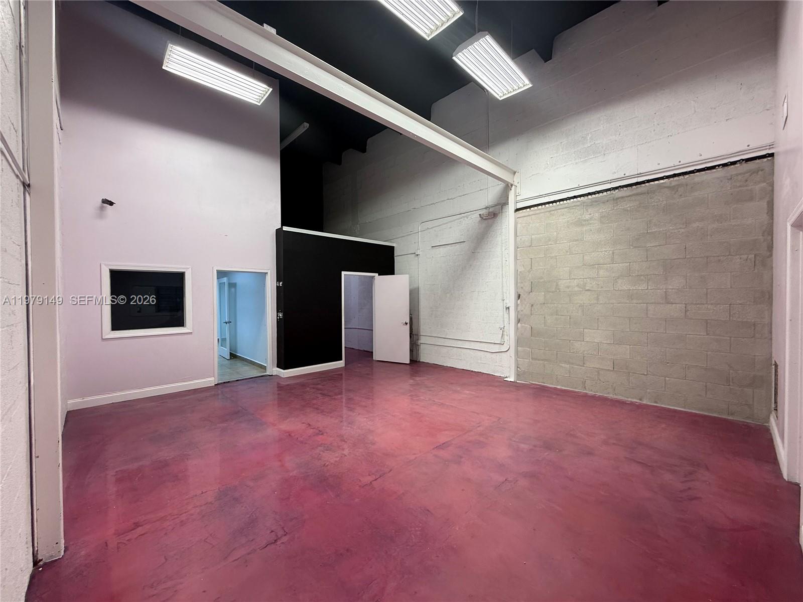 Ver detalles 10 / sq. ft. $ 2026-03-09 0 foto