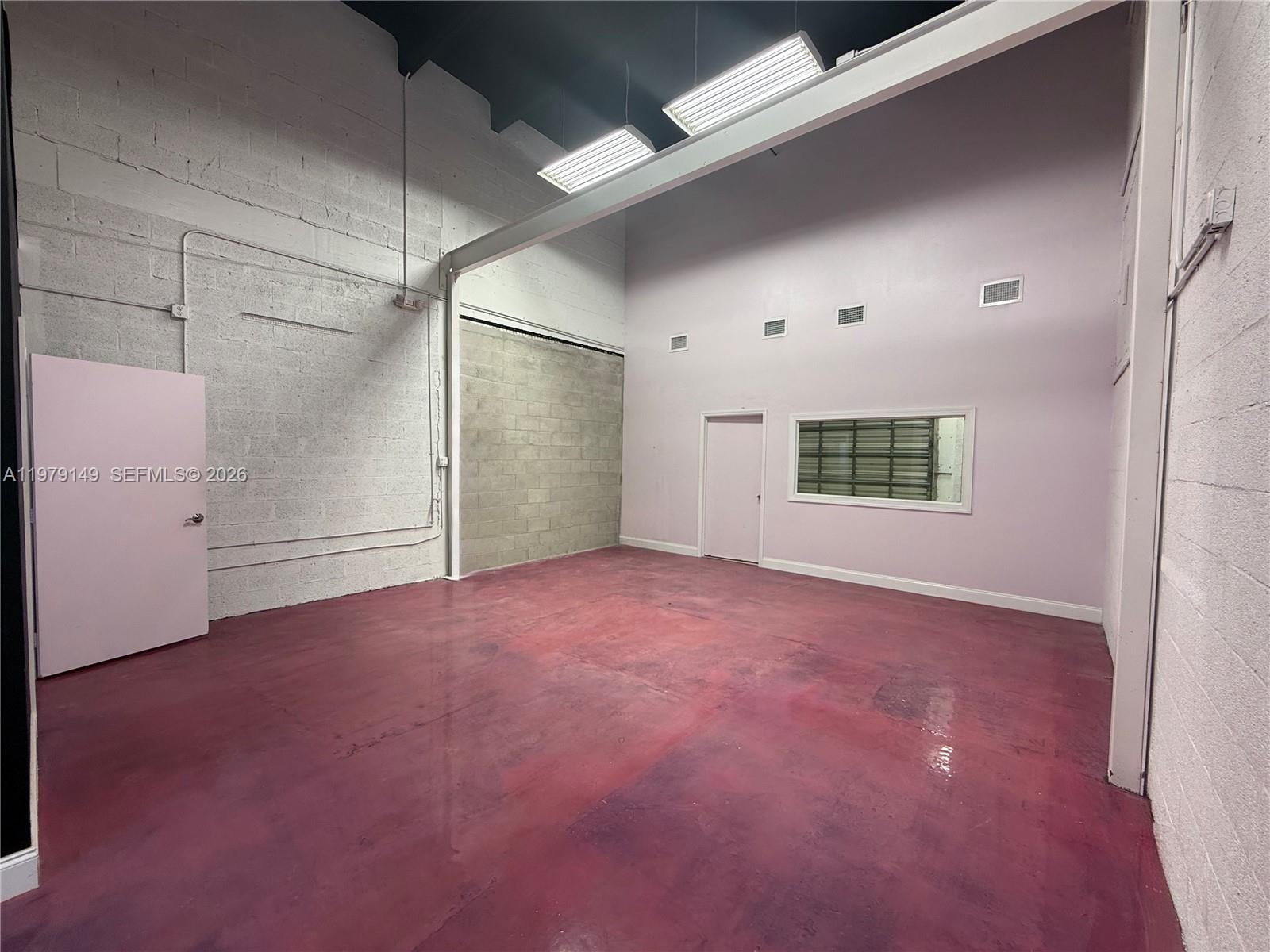 Ver detalles 10 / sq. ft. $ 2026-03-09 0 foto