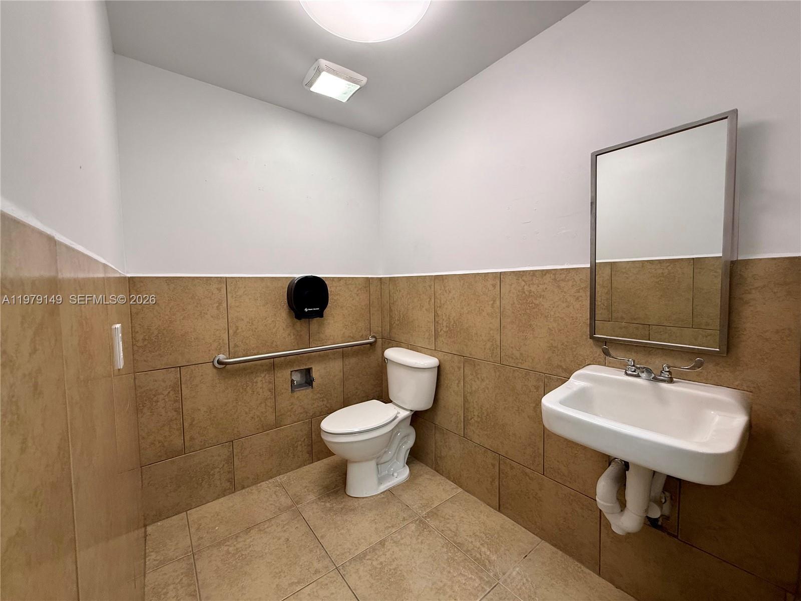 Ver detalles 10 / sq. ft. $ 2026-03-09 0 foto